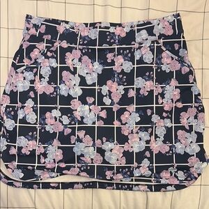 Peter Millar Navy Purple and Pinm Golf Skirt in EUC, Size L